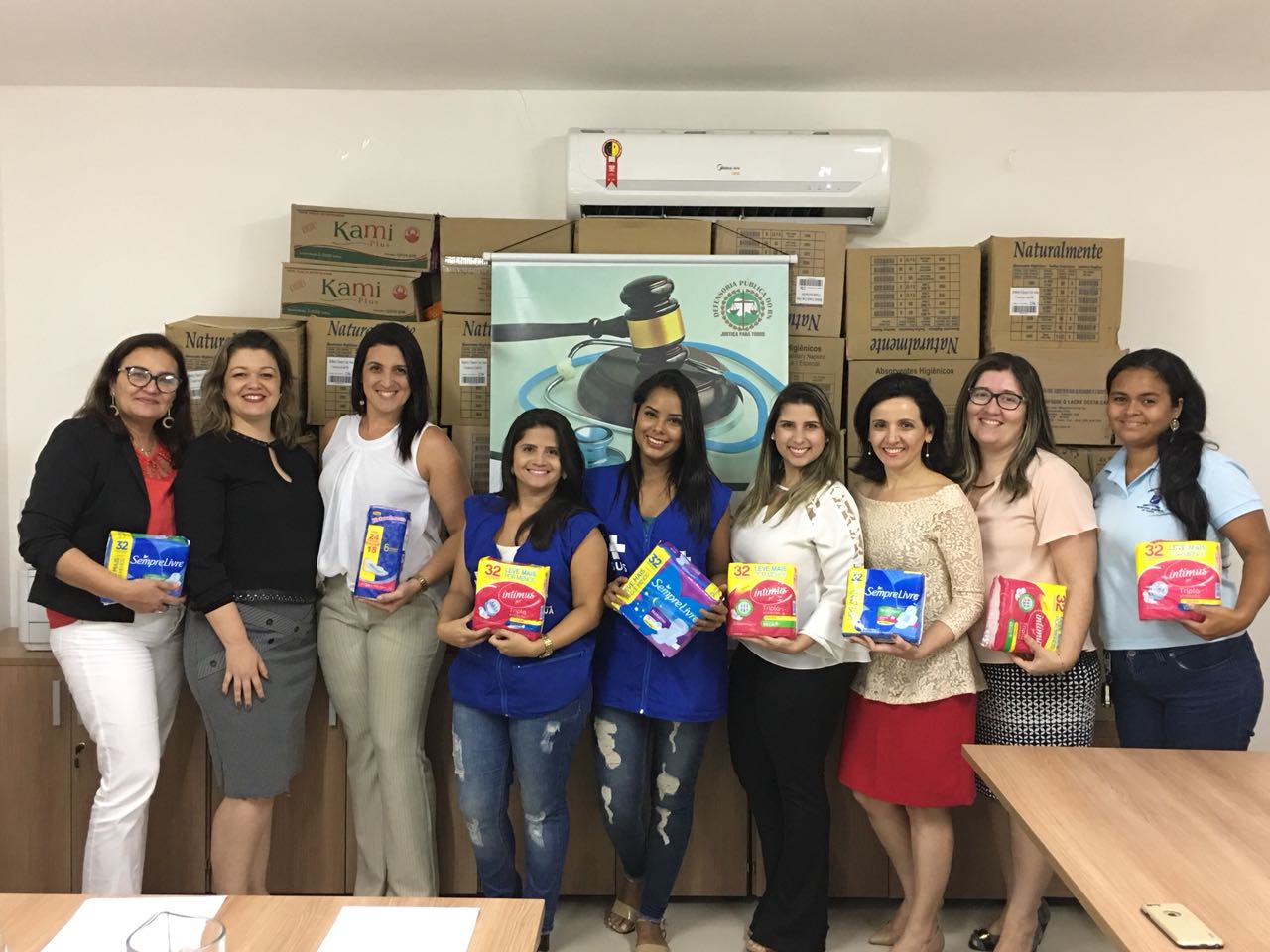 Os itens de higiene pessoal serão distribuídos para mulheres em situação de rua através do Consultório de Rua