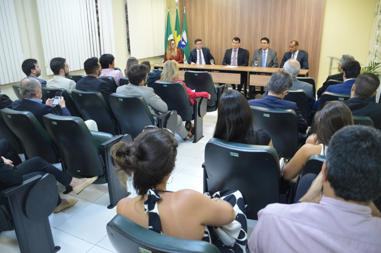 Defensoria Pública do RN empossa novo defensor