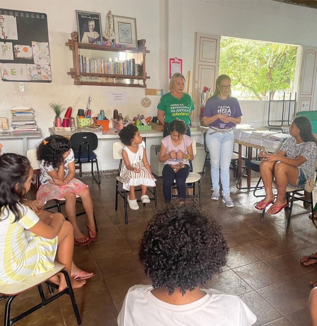 Defensoria Pública do RN encerra campanha "Agosto Lilás" com mutirão na Vila de Ponta Negra