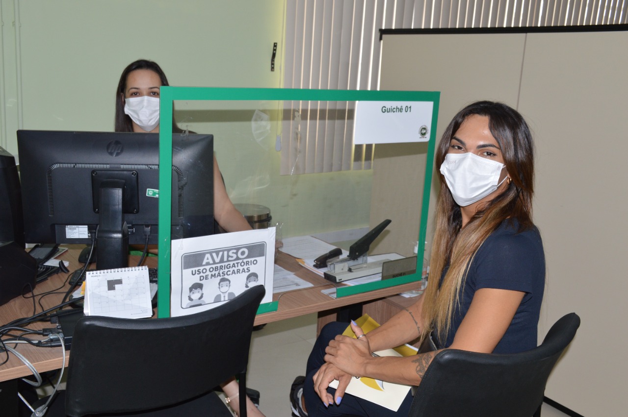 Barbara decidiu retificar o nome e genero no registro.