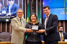 Sessão Solene em homenagem aos 15 anos da DPE (Foto: Eduardo Maia)